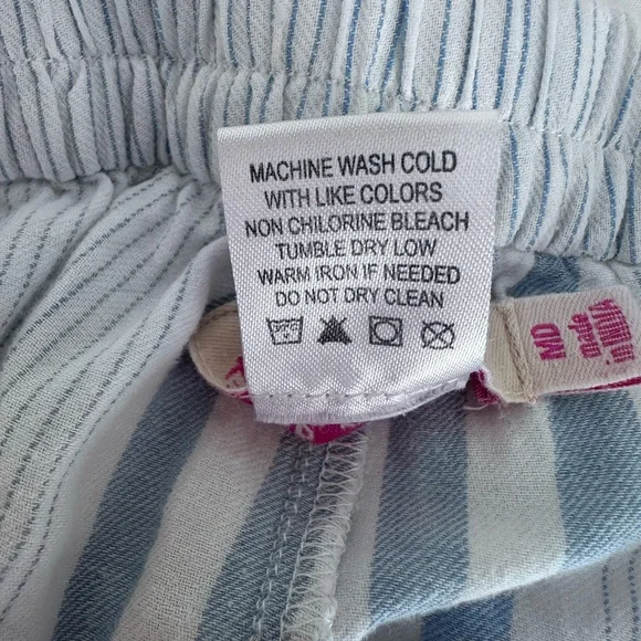 Fresh Produce Blue and White Striped Cotton Pull-On Capri Pants - Picture 10 of 10